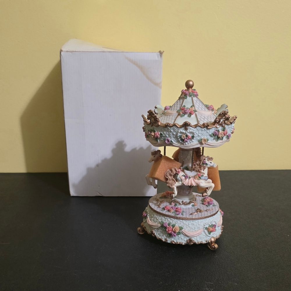 Vintage Heritage House Carousel Music Box with Floral Accents